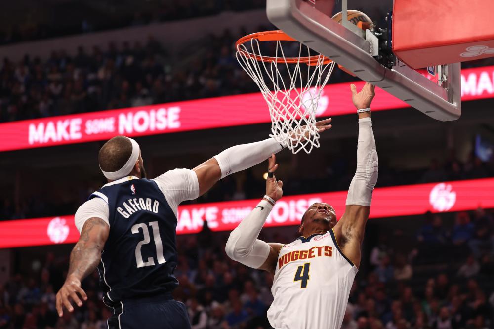 以增强国足 以增强国足